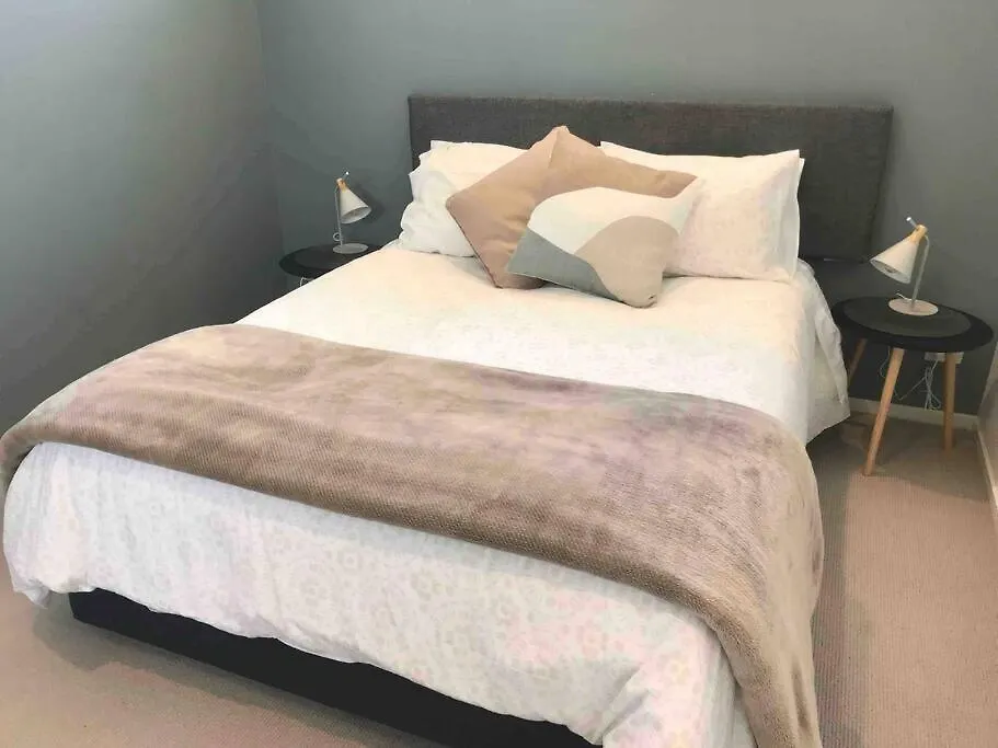 The Noosa Loft - Private, Close To Everything! 0*, Noosa Heads