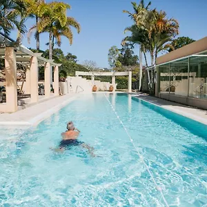 Noosa Springs Golf & Resort