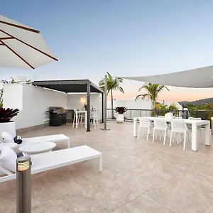 Penthouse With Private Roof Terrace- Noosa Heads